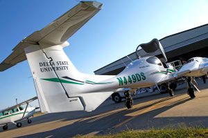 Photo of a DSU f32 parked